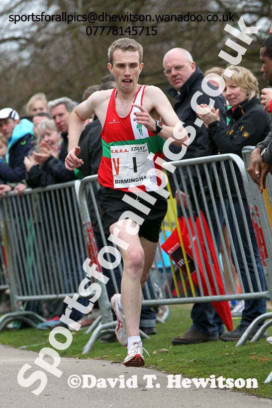 Jamie Ashton brings Aldershot Farnham and District home for 3rd place in the National 12 Stage Relay, National 12 and 6 Stage Relays, Sutton Park, Birmingham. Photo: David T. Hewitson/Sports for All Pics